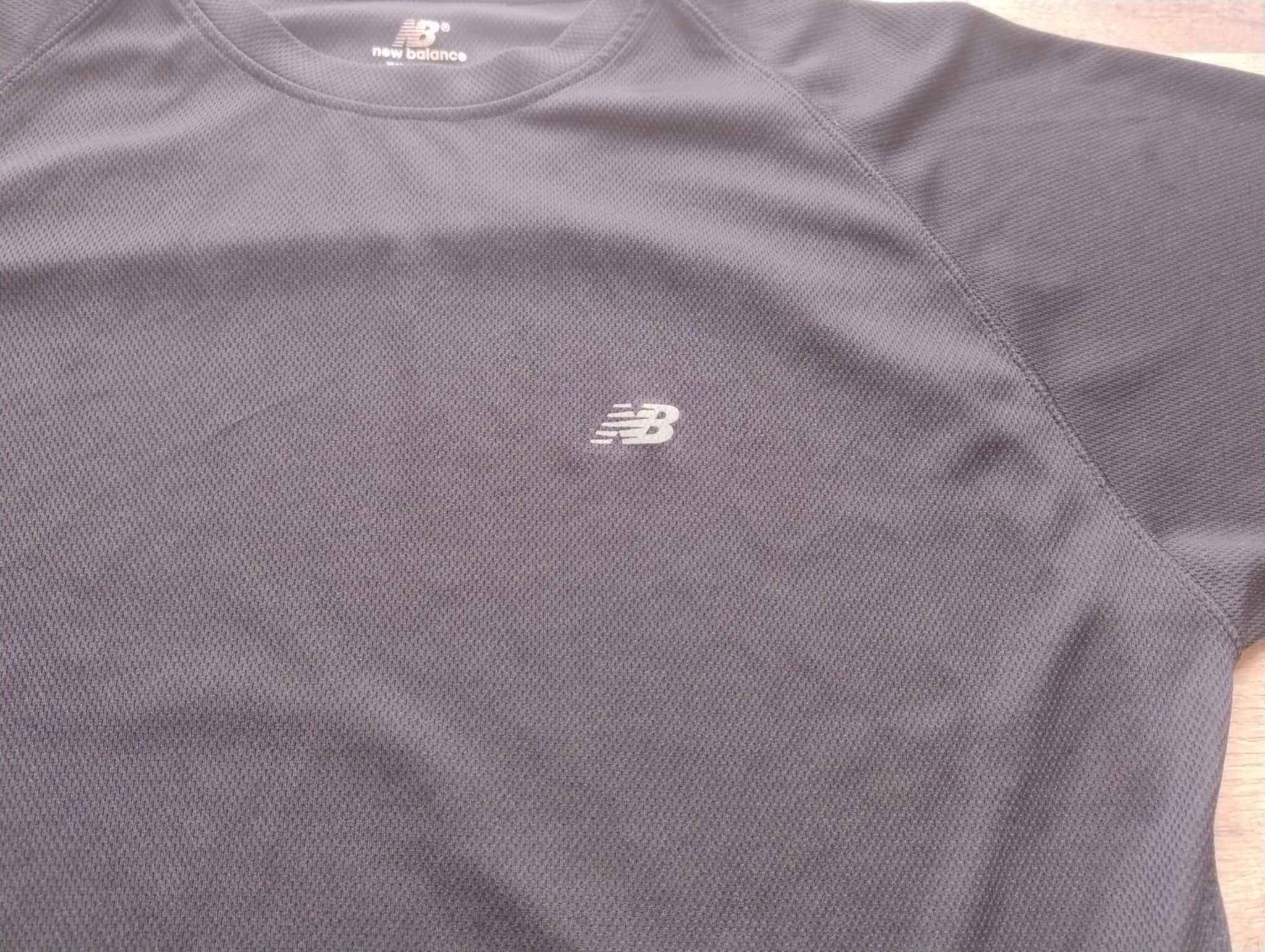 Koszulka t shirt New Balance czarna L
