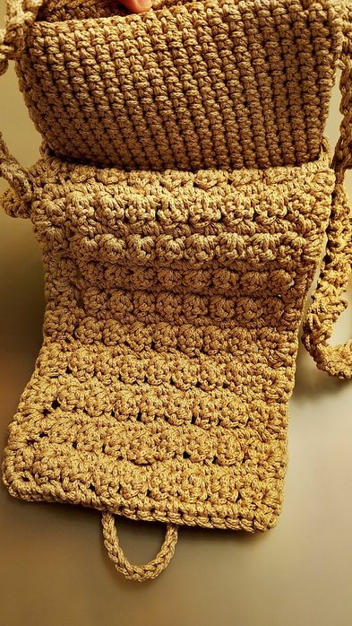 Elegante bolsa tiracolo