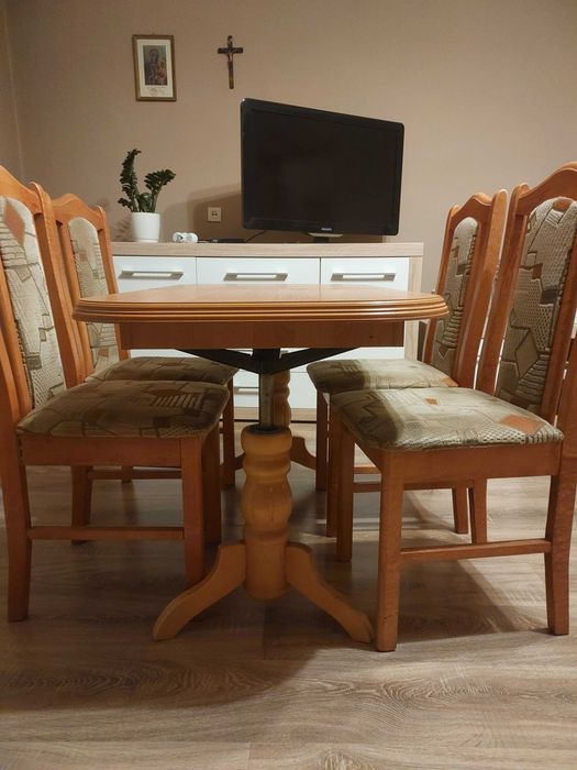 Stół/ ława z krzesłami