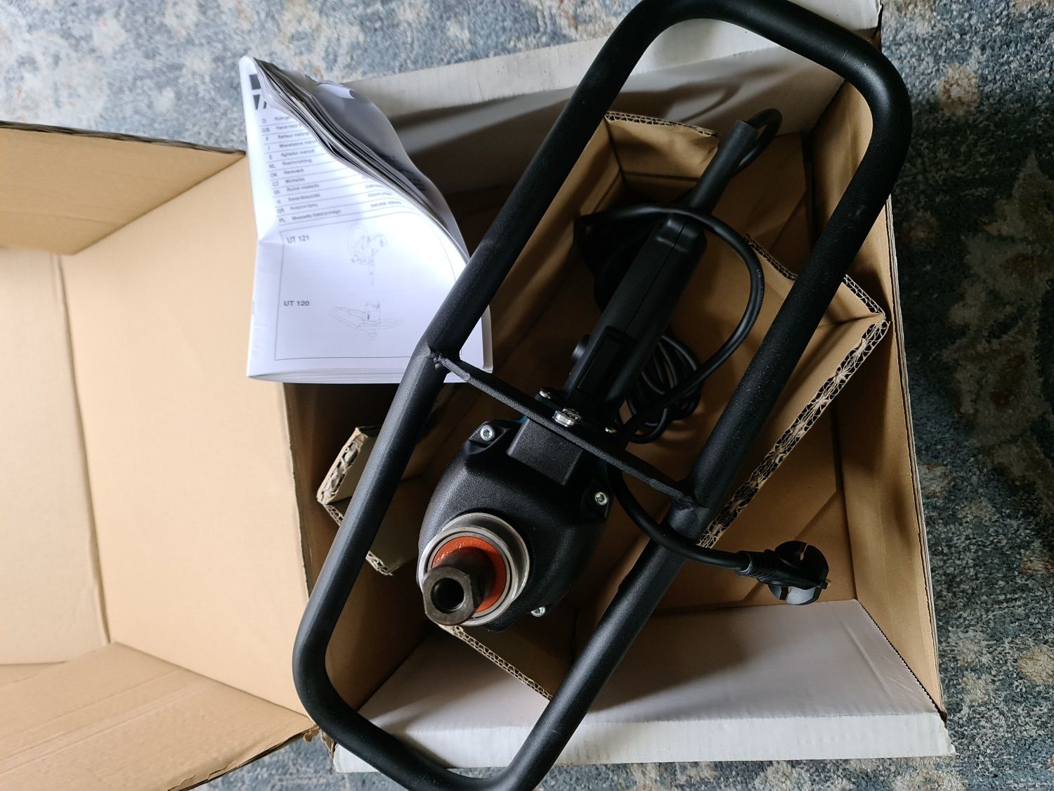 Mieszarka mieszadło 1150W makita UT120