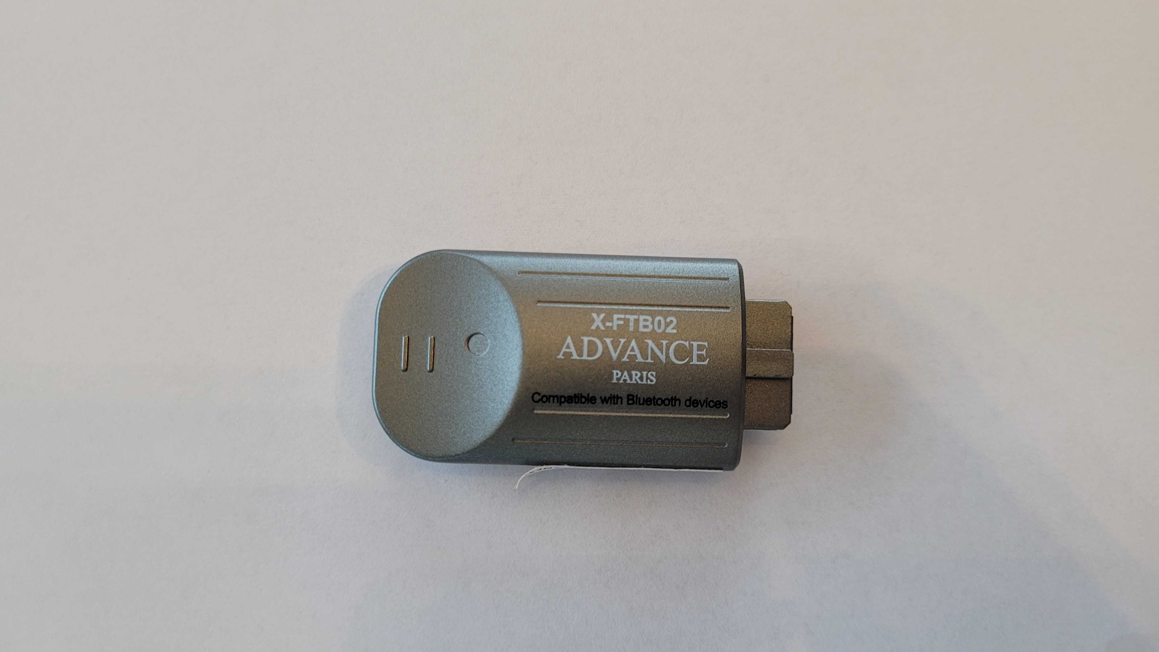 Advance Acoustic X-i125 wraz z X-FTB02