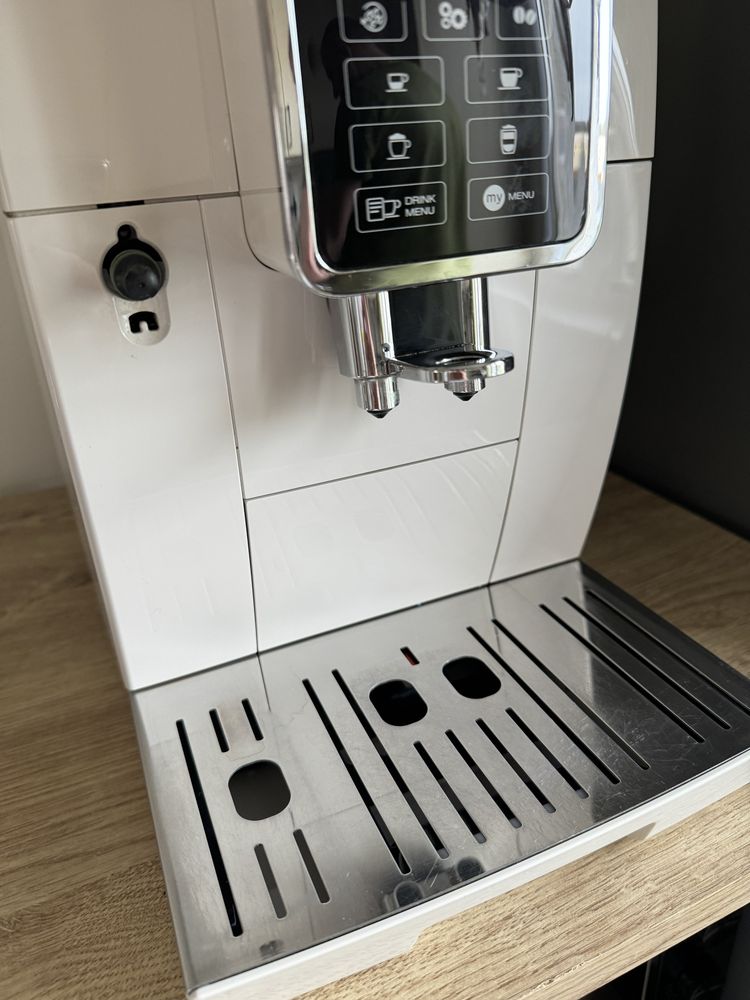 Ekspres do kawy Delonghi Dinamica De’Longhi