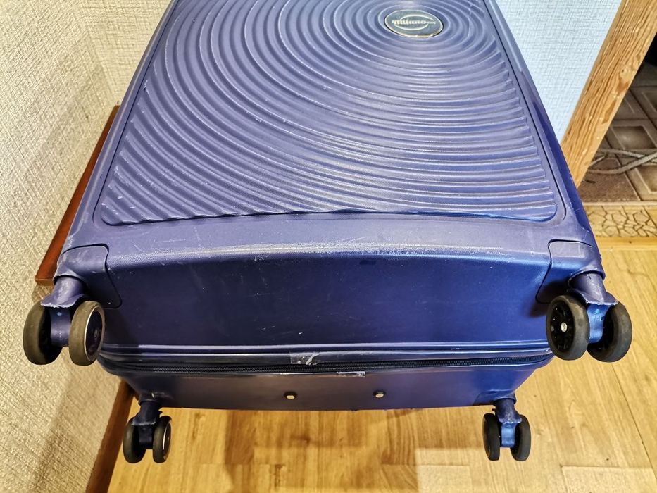 Milano 78 см валіза велика чемодан большой купить в Украине