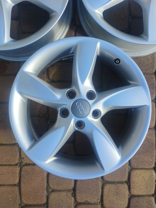 8V0 Oryginał felgi 17cali Audi S-line A3 S3 A4 B6 ,B7