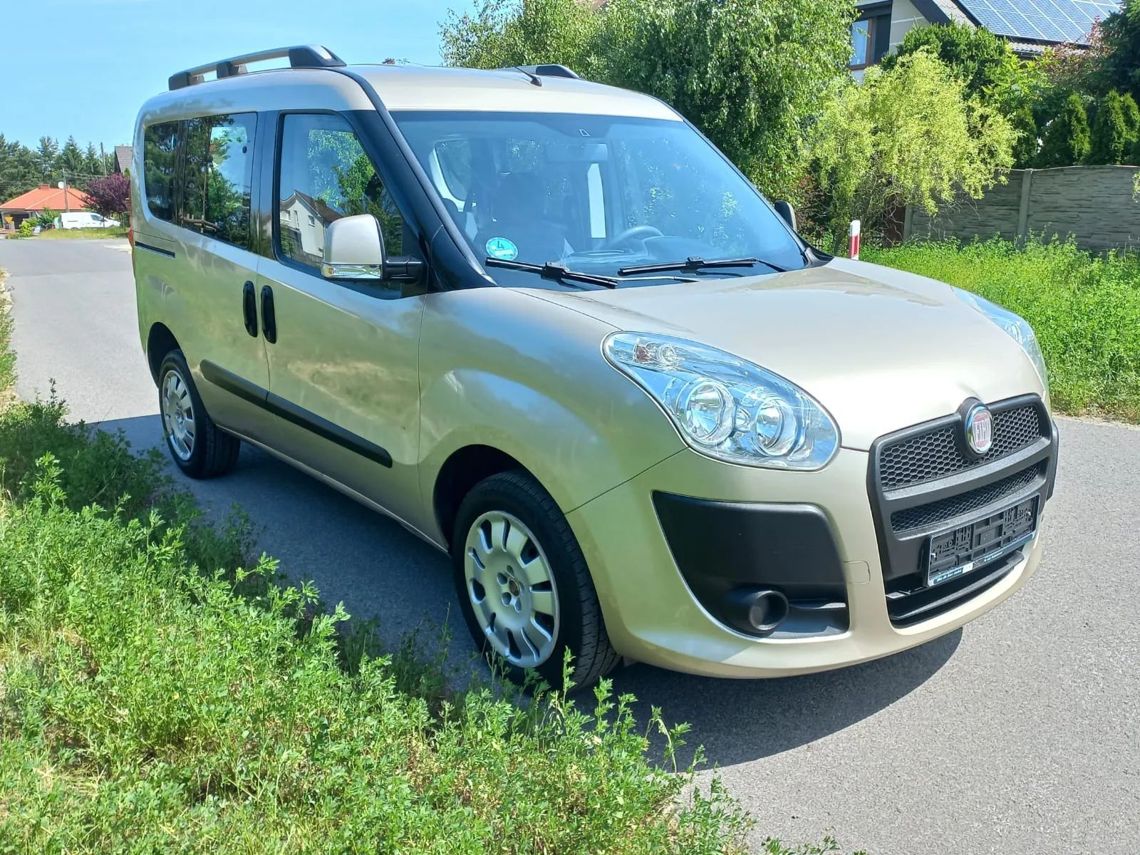 Fiat Doblo 1.4 benzyna * klima * 2 x boczne drzwi * tylko 143000 km *