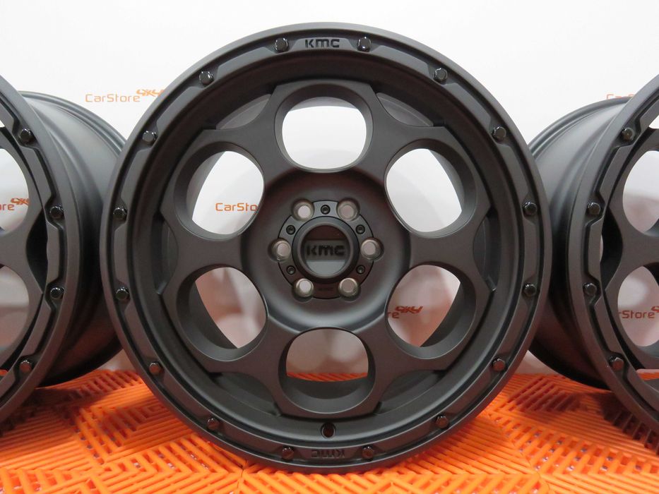 Jantes KMC Dirty Harry  18 x 8.5 et +18 6x114.3 CB66.1 Look Beadlock