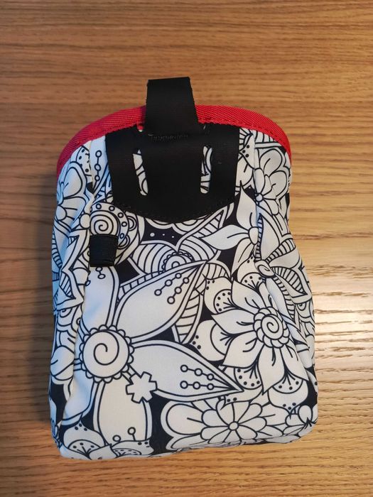 Woreczek na magnezję Ocun Lucky - flowers white.