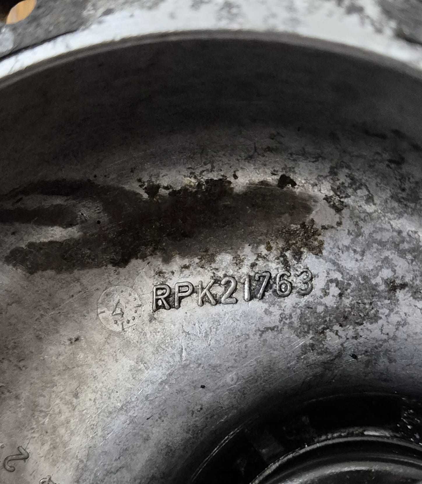 VACUUM POMPA MERCEDES BENZ W123 (75-86r.) Diesel Oryginalna PIERBURG