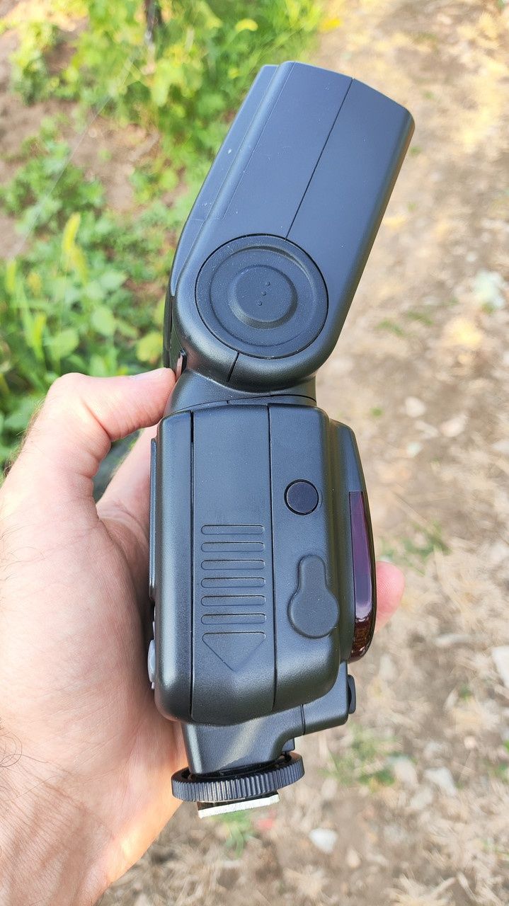 Фотовспышка Meike MK 930 ll