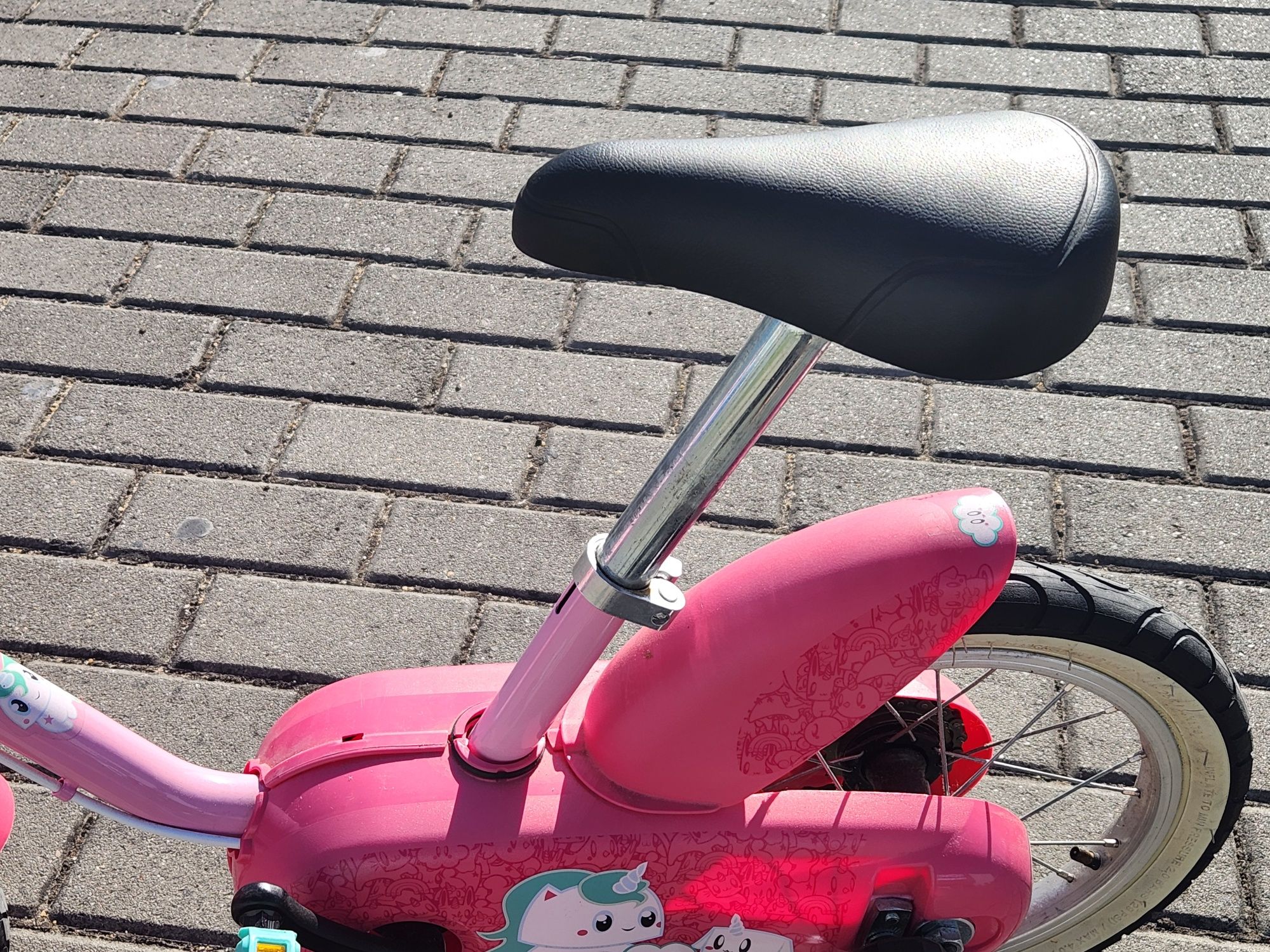 Bicicleta Menina Roda 14- Como nova, usada 2 vezes