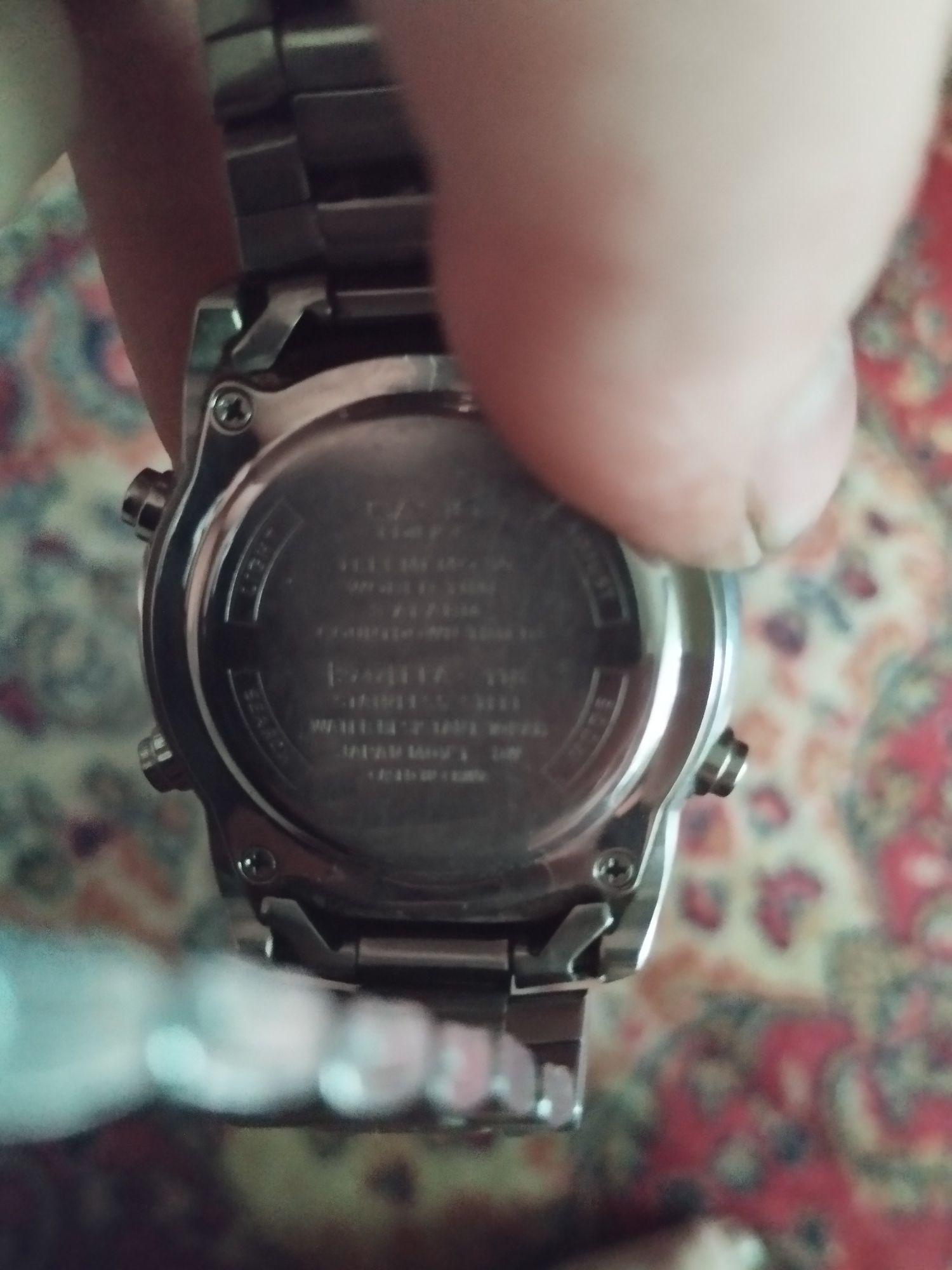 Продам часы Casio Edifice (оригинал) не работают