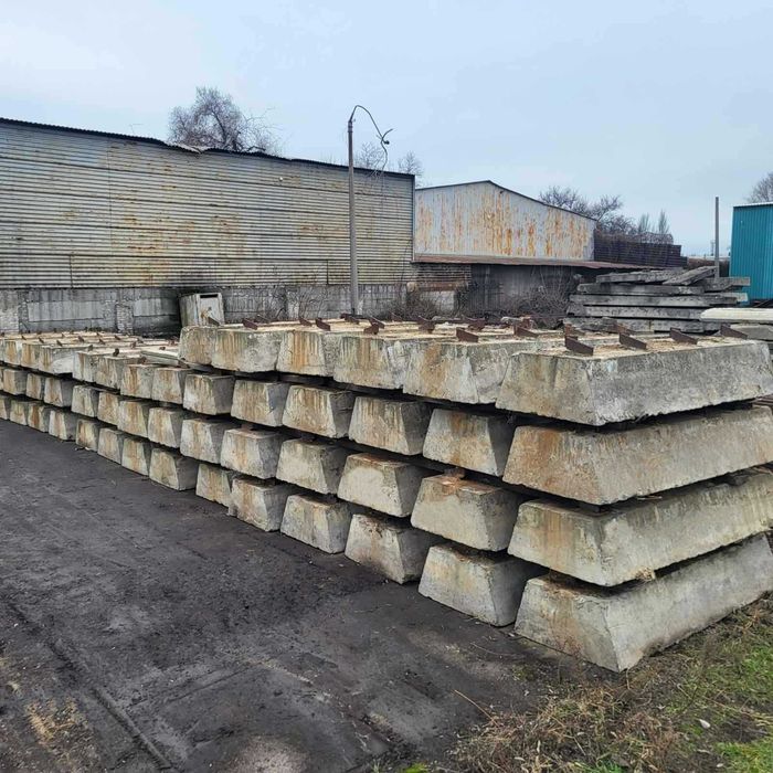 Ідеальний подкрановый/підкрановий ж/б балки БИП/ БІП Б1 з рельсойР50