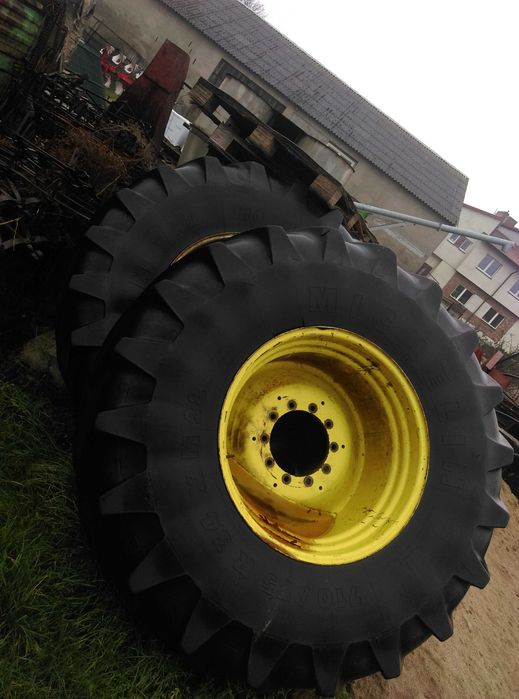 Koła 710/75r34 michelin XM28 john deere piasta 28cm 10 szpilek