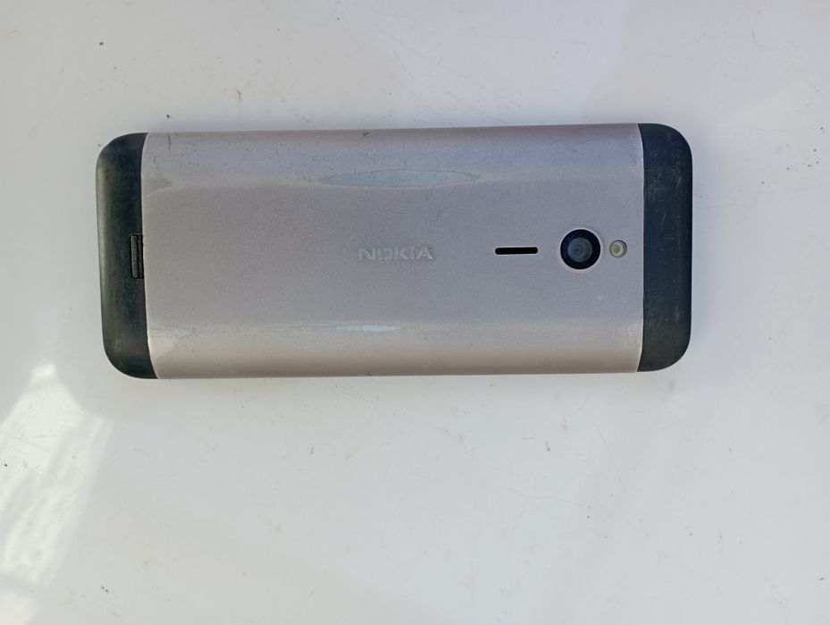 Продам телефон  Nokia230 б/у.