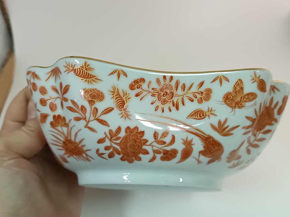 Taça em porcelana da Vista Alegre Mottahedeh Sacred Bird and Butterfly