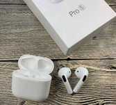 Białe słuchawki bezprzewodowe douszne bluetooth Pro 5 do każdego tel.
