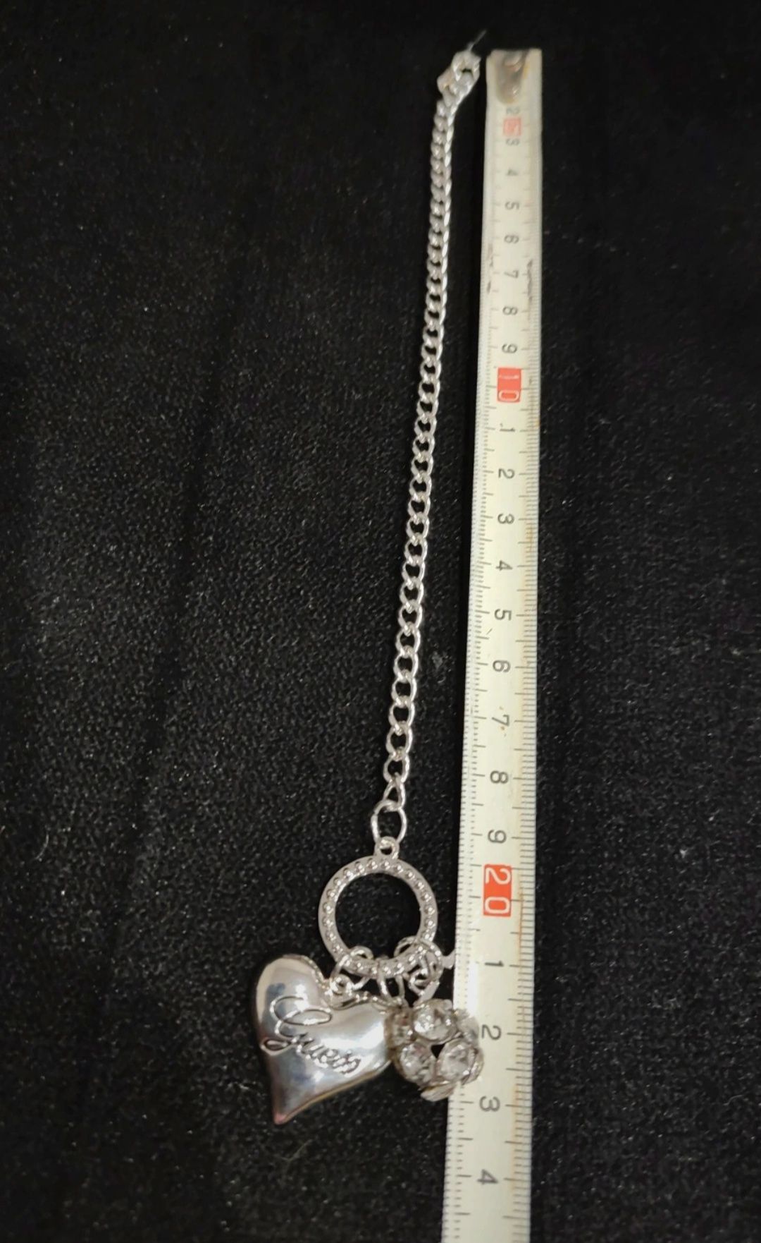 Bransoletka damska logo guess 20 cm srebrna