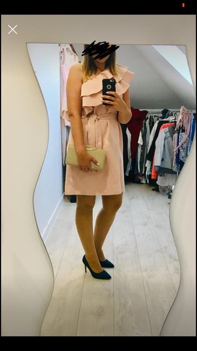 Sukienka na jedno ramię