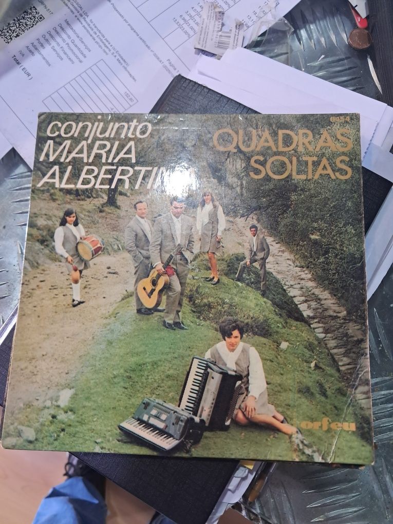Discos vinil conjunto tipico maria albertina