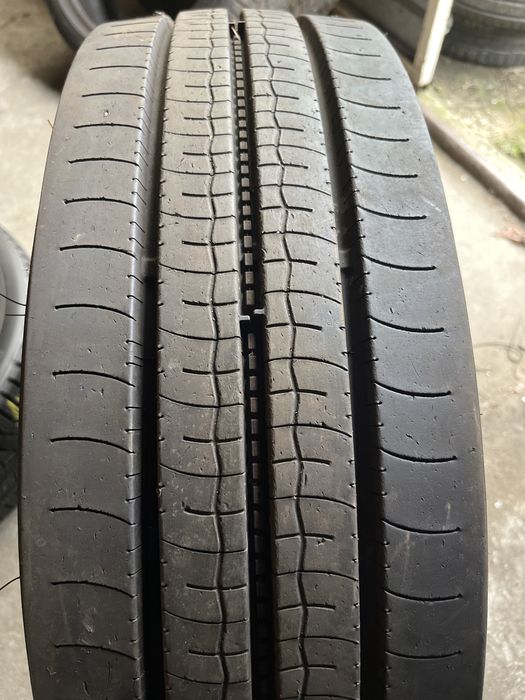 225/75/17,5 Bridgestone R-Steer 002 idealny stan 11mm 1szt