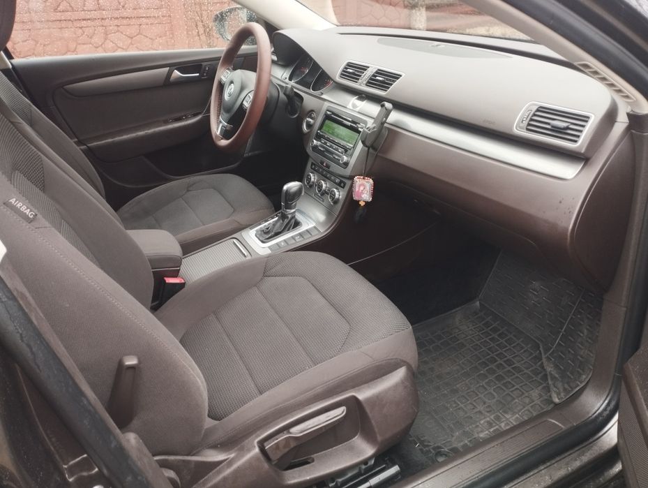 Пасат б7 2013 рік 2.0тді