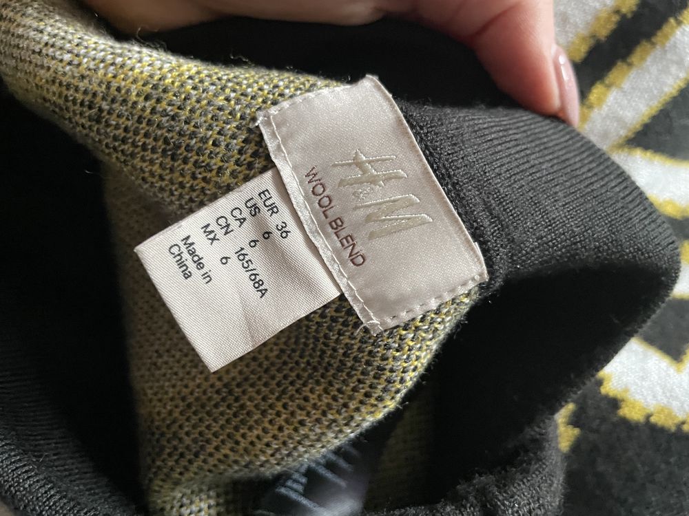 Wełniana spódnica tuba w trójkąty H&M xs s wool blend
