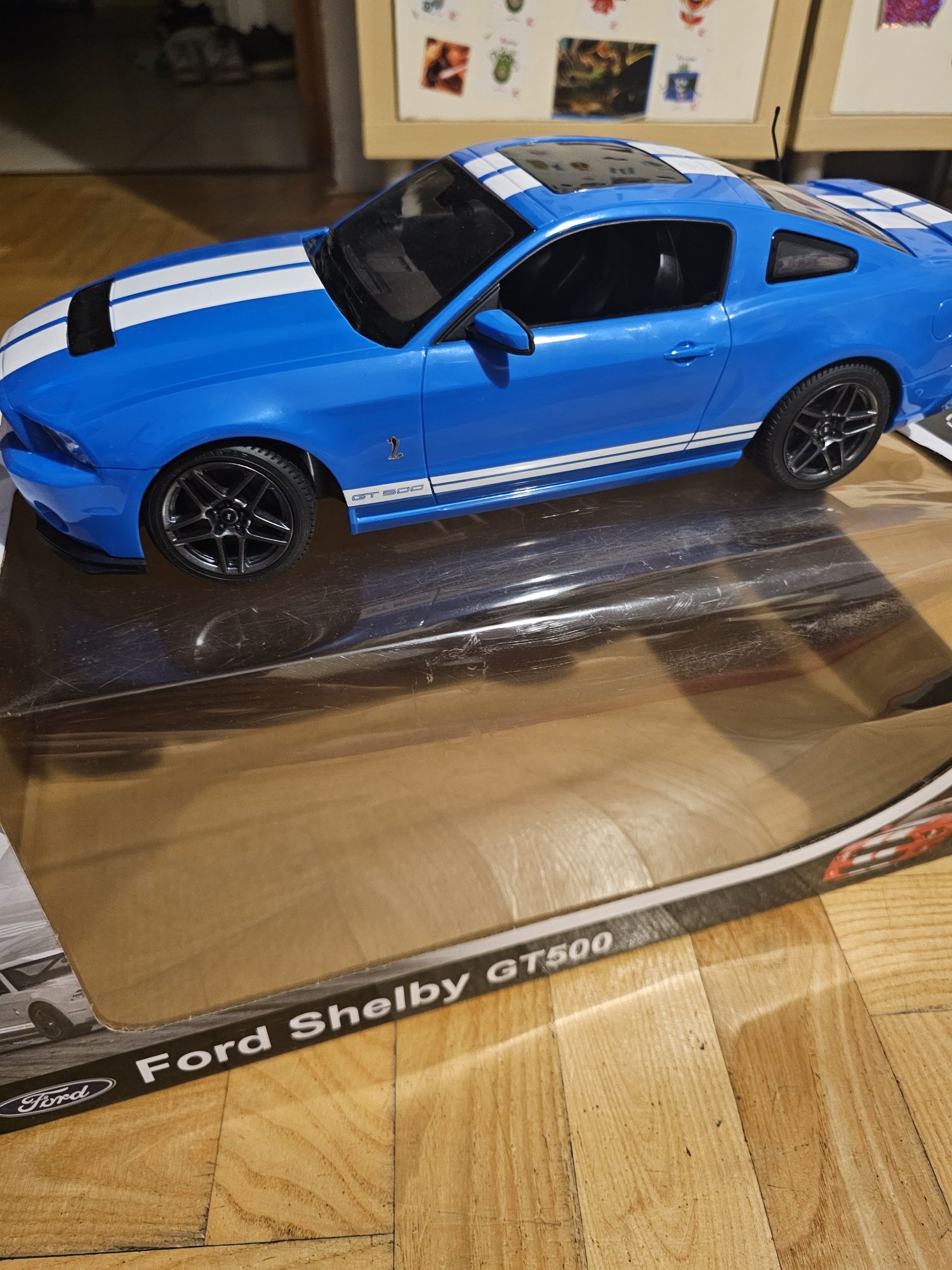 Ford shelby GT500