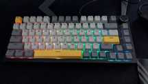 Klawiatura mechaniczna AK 820 RGB - jak nowa, nieużywana!