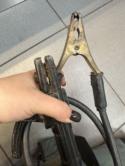 Сварочный инвертор Днипро-М CAБ-258Д