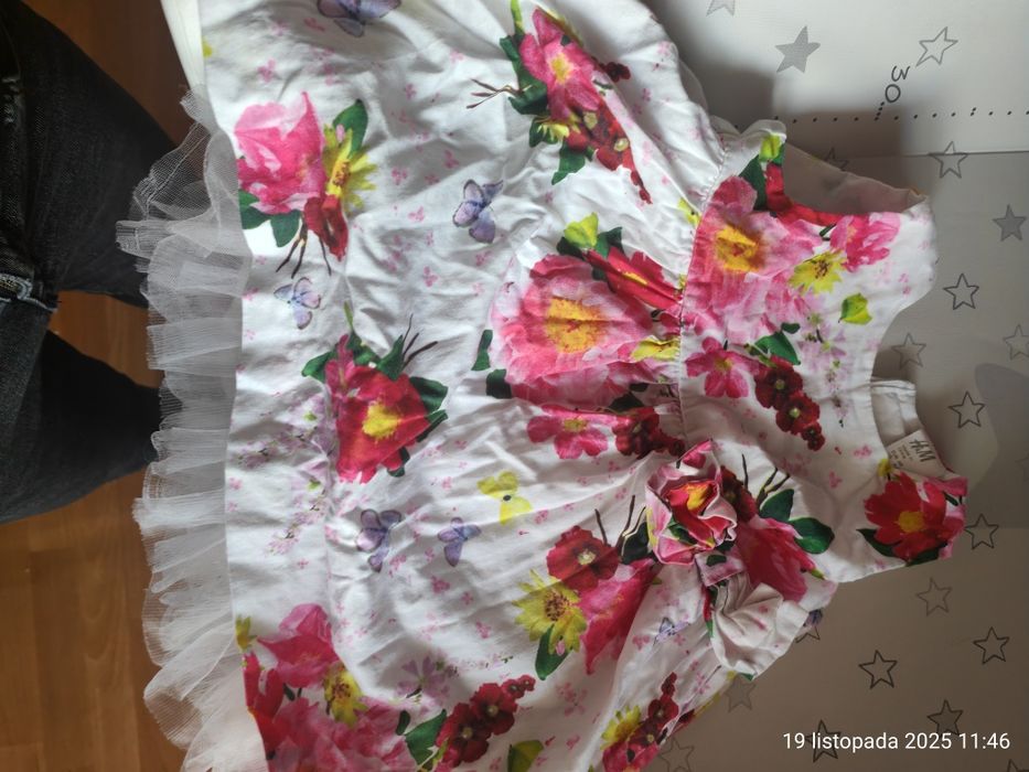 Paka ubranek dla dziewczynki 62-68 i bucików