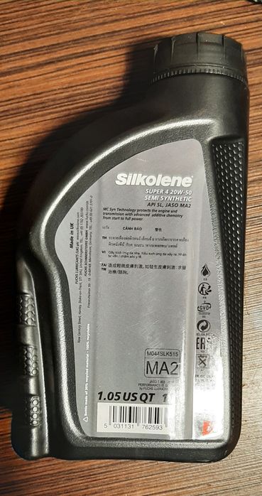 Motocyklowy olej 20w50 fuchs