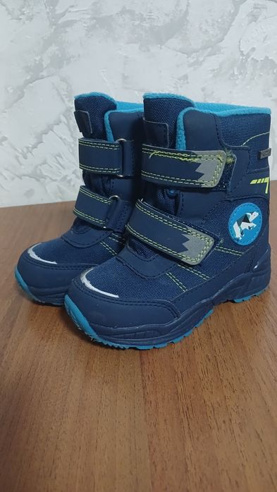 Зимні термо ботінки,сапожки 23р