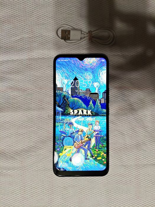 Смартфон Tecno Spark 8C, 4+3/128 gb