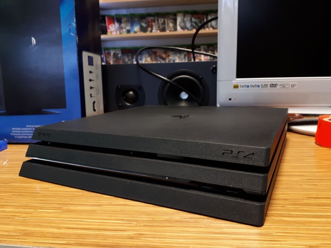 PS4 PlayStation 4 pro 1TB 1000GB oryginalny zestaw bdb stan komplet
