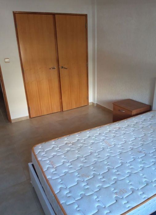 Quarto individual para alugar