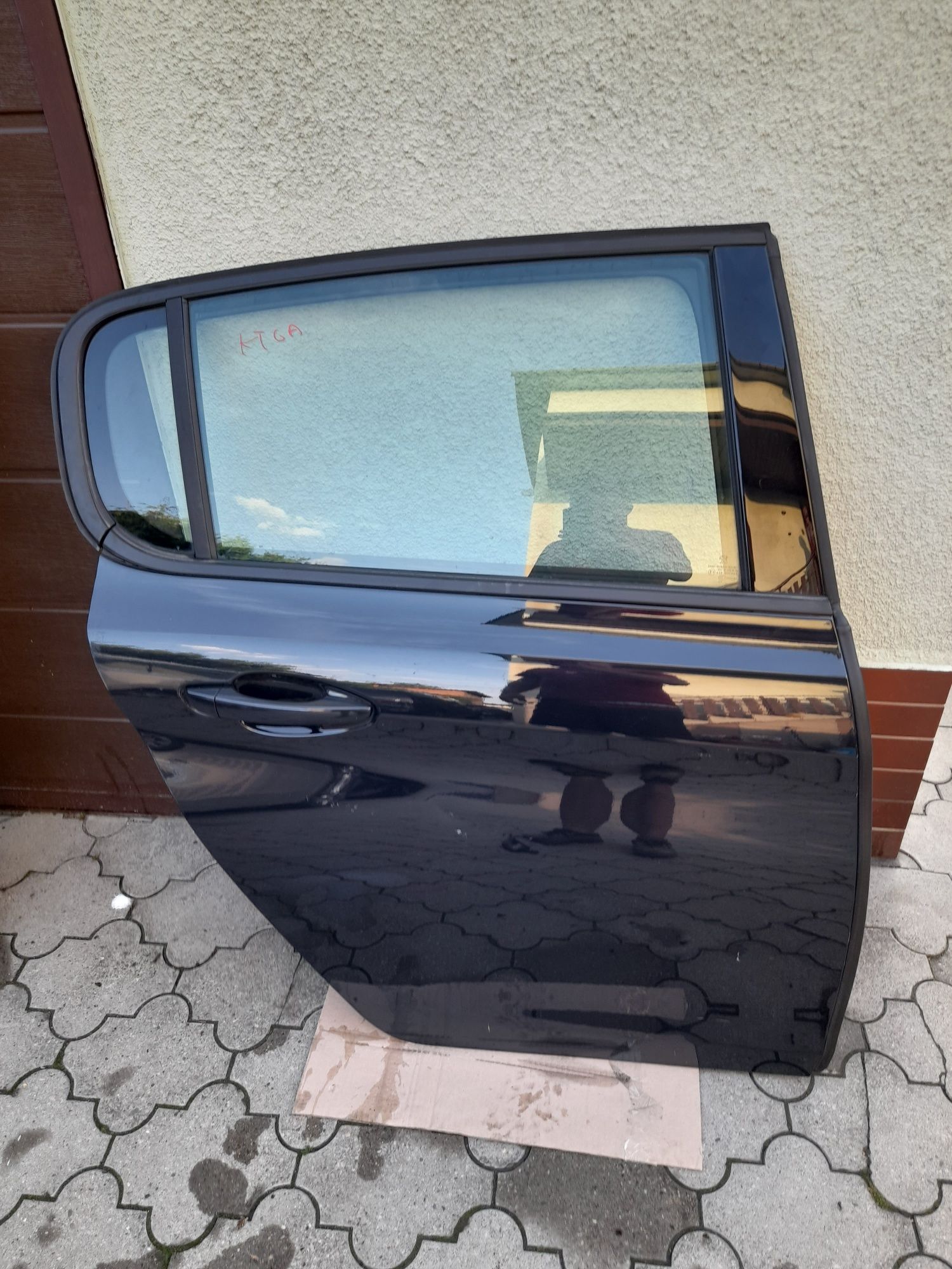 Drzwi prawy tył 308 T9