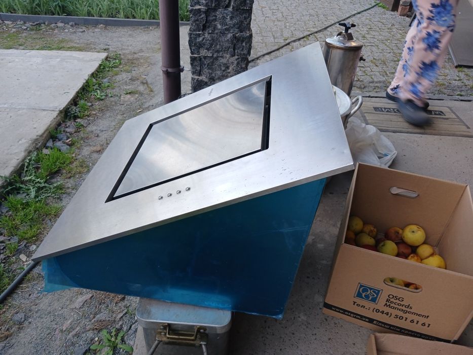 Продам Витяжка кухонна
