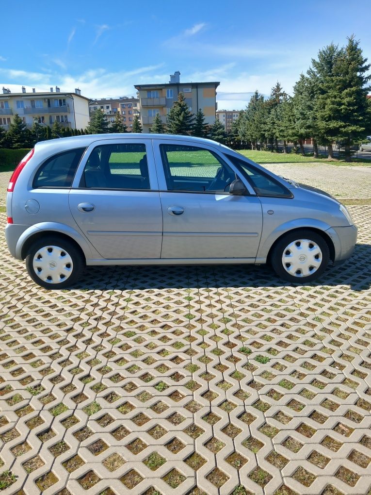 Opel Meriva 1.4 benzyna import Niemcy