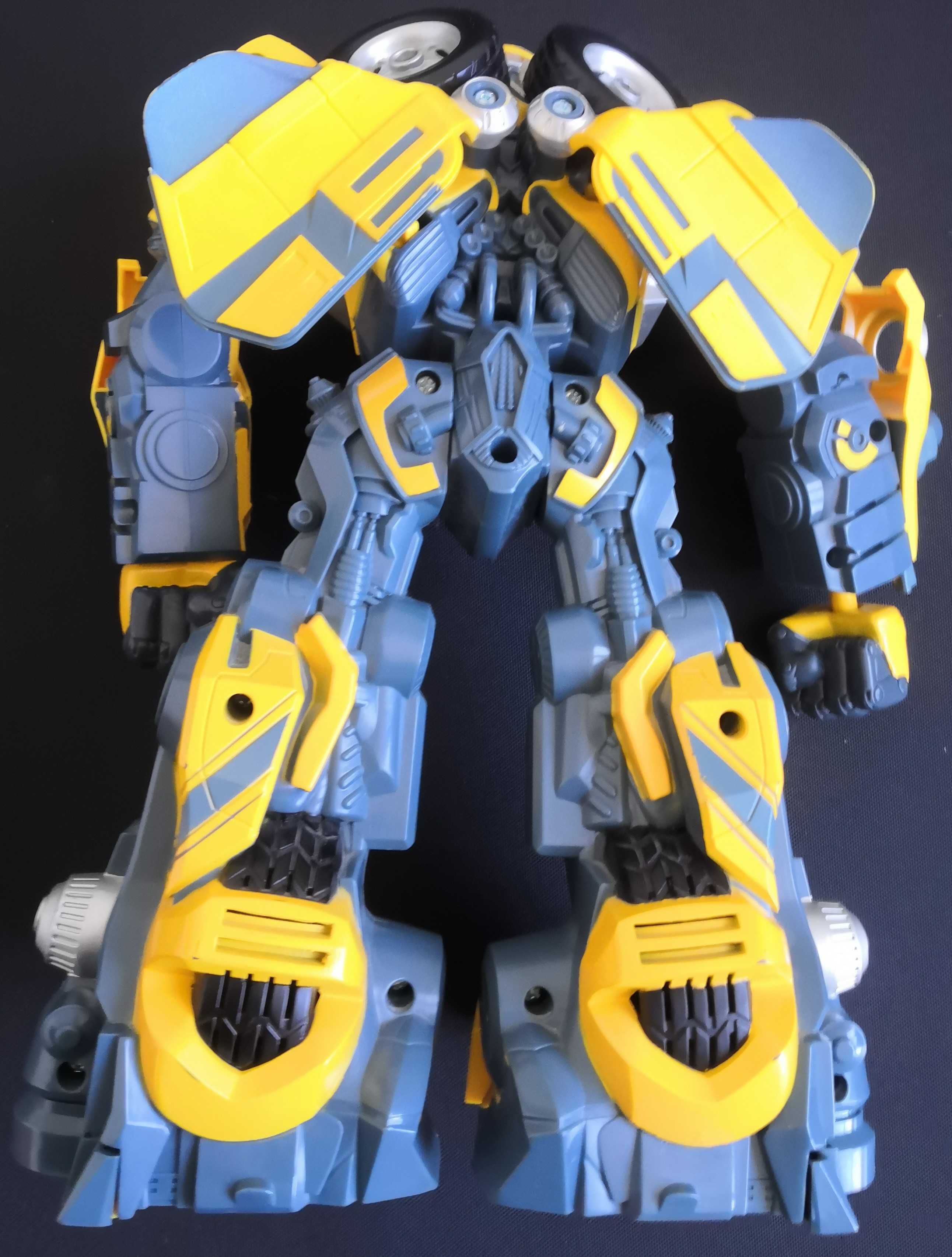 Transformers Cyber Stompin' Bumblebee Action Figure firmy Hasbro