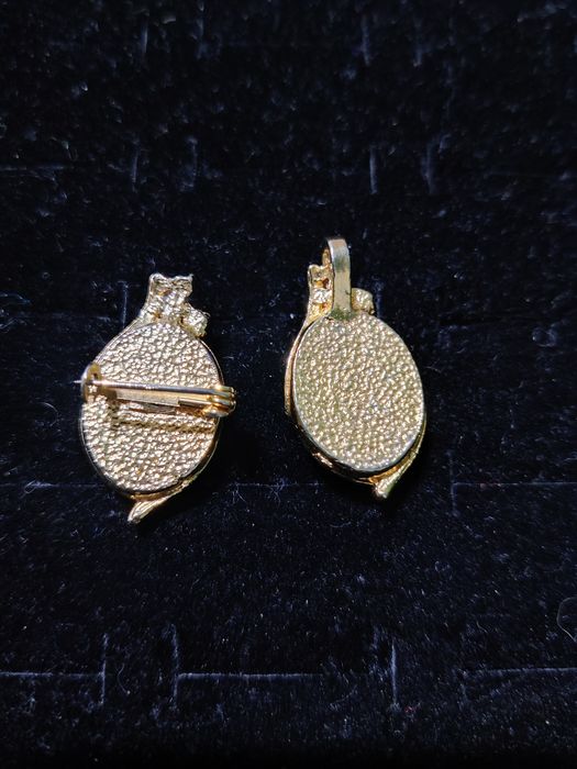 Zestaw dwóch kamei vintage