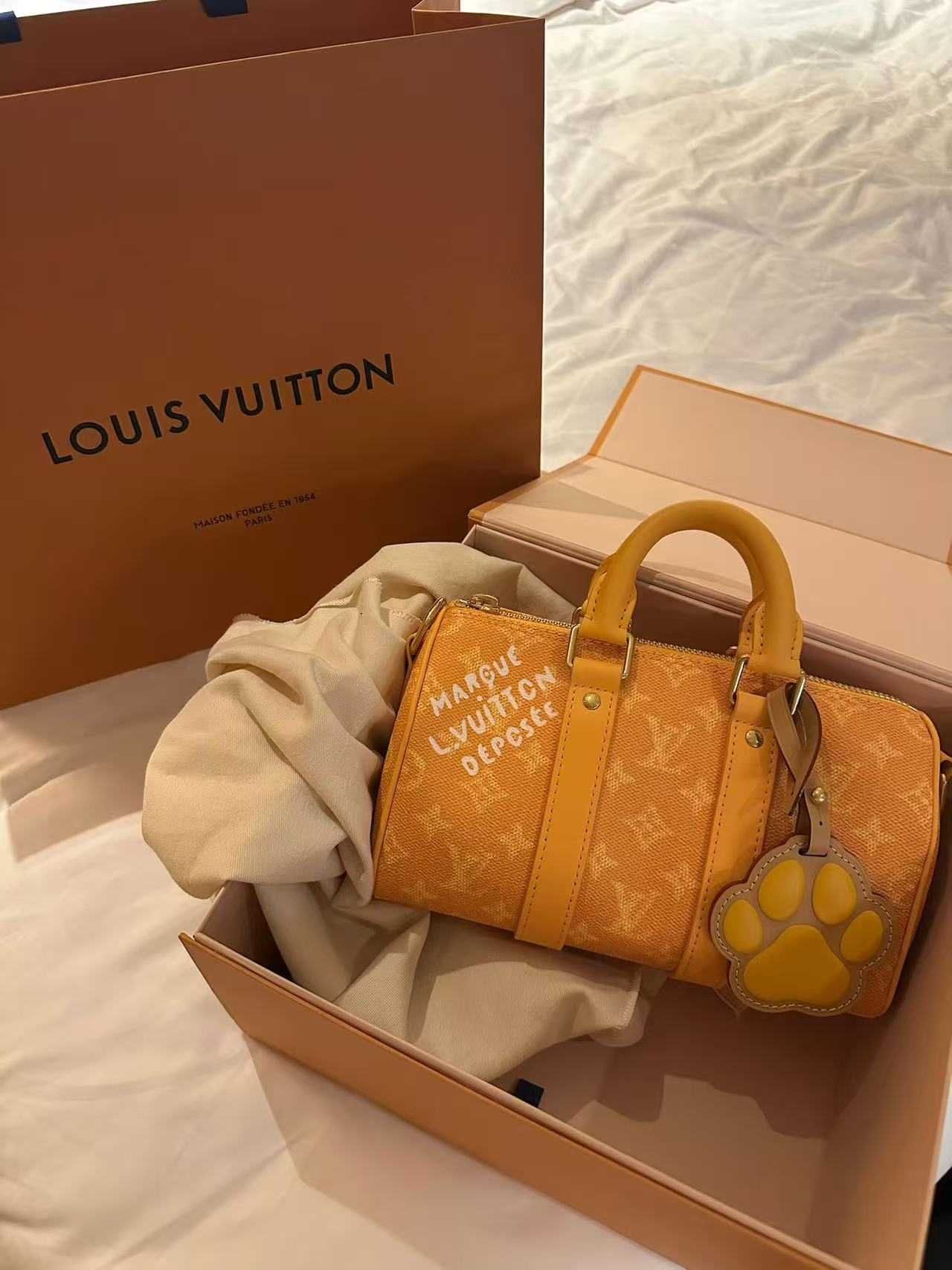Mochila crossbody LOUIS VUITTON Keepall 25.
