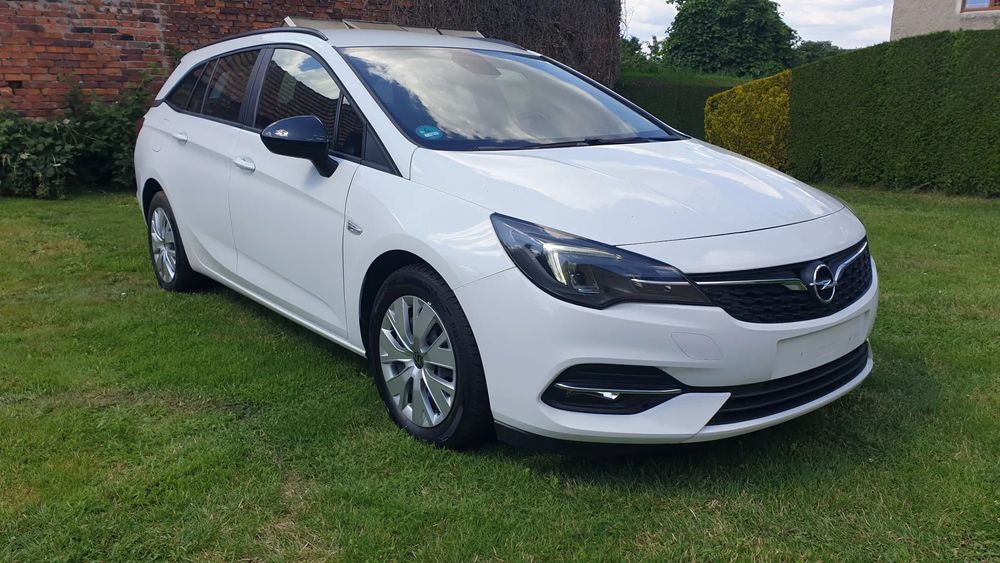 Opel Astra Astra K 2021 zadbana serwis ASO LED