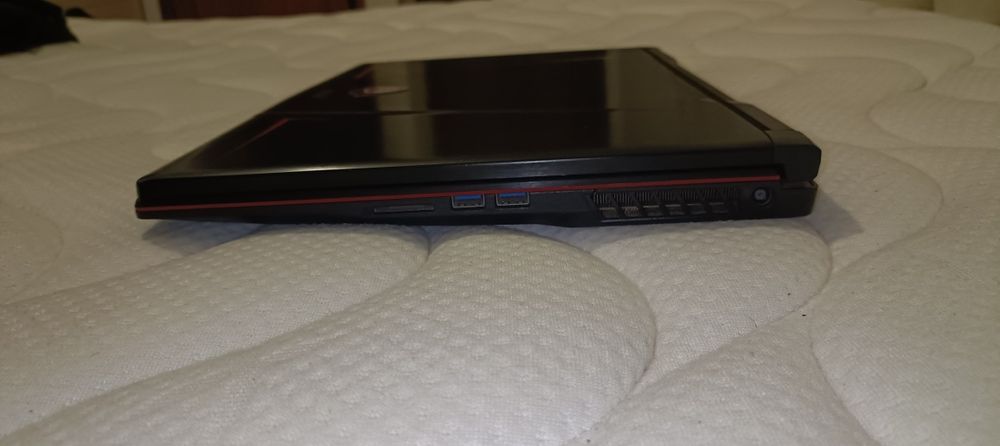 Portátil GAMER MSI Leopard