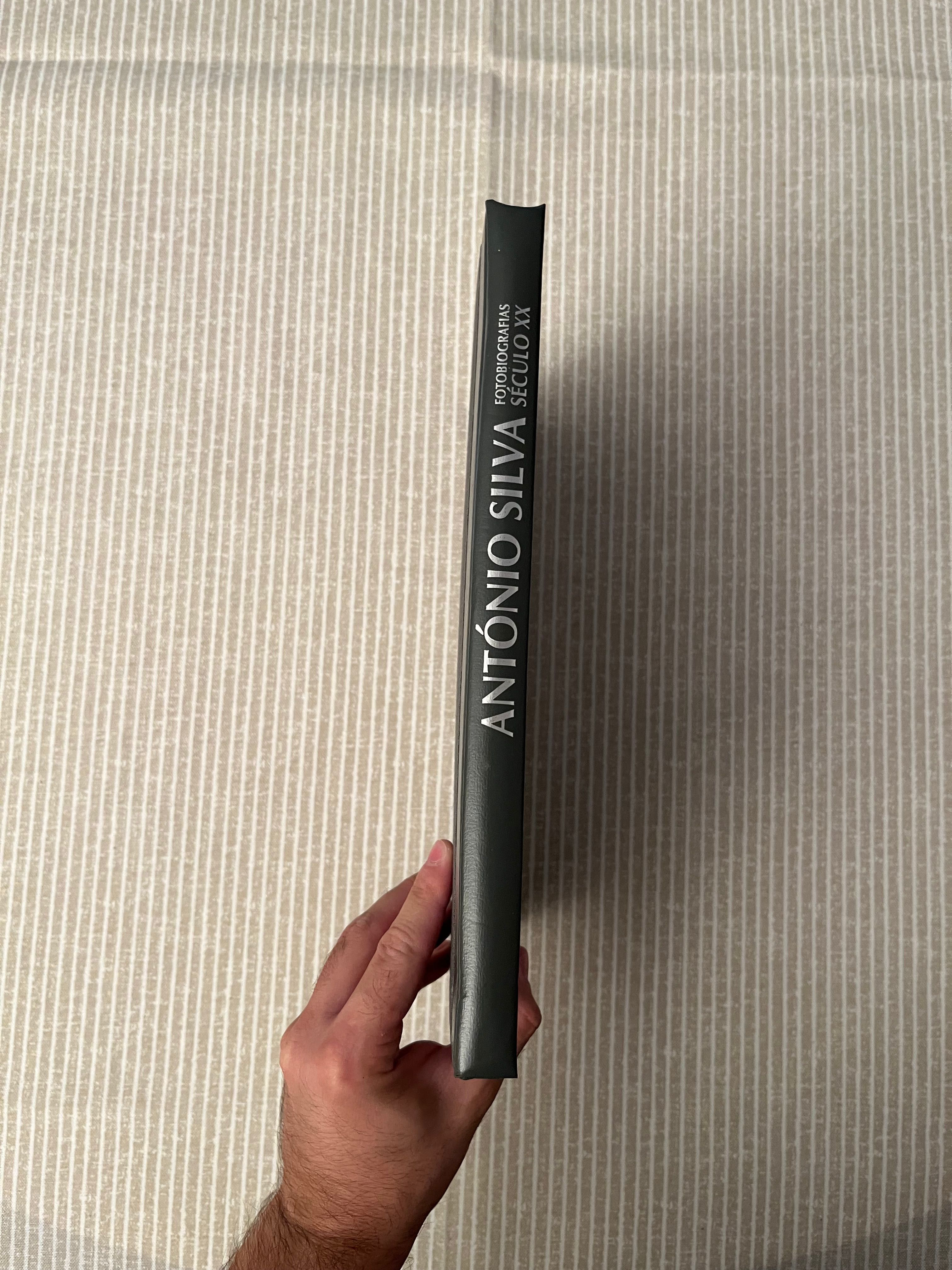António Silva - Livro Fotobiografias Século XX