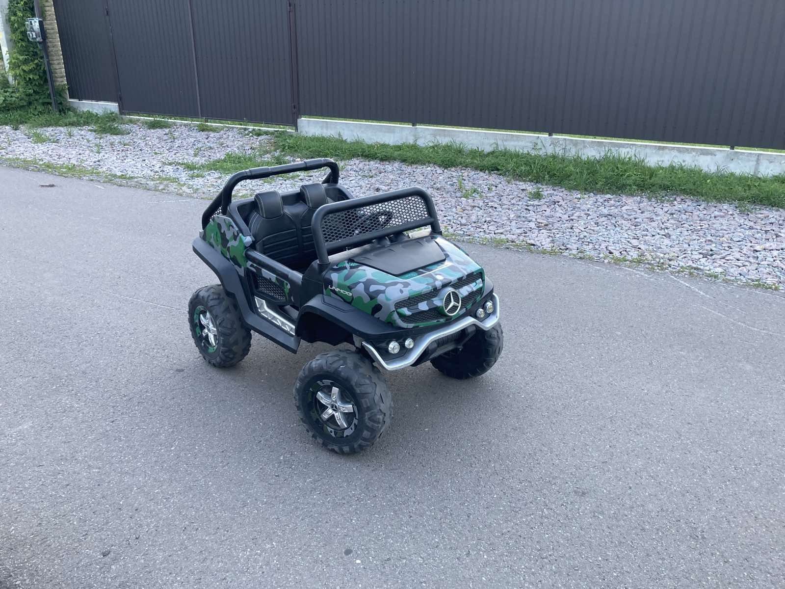 Дитячий електромобіль Mercedes Unimog 4x4
