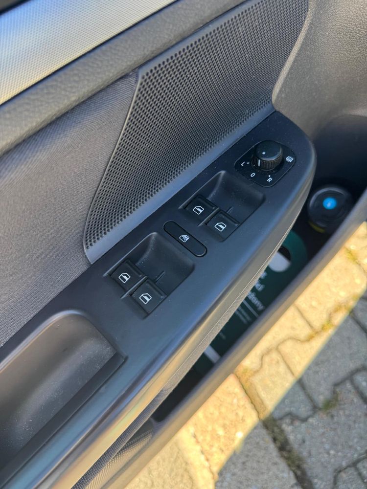 Vw Golf V 1.4 TSI Klimatronik Tempomat Czujniki Zarejestrowany