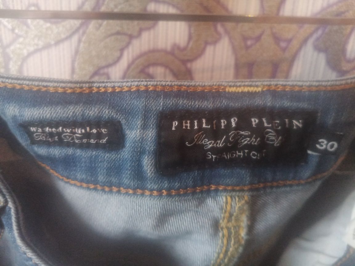 Джинсы Philipp Plein 30 р