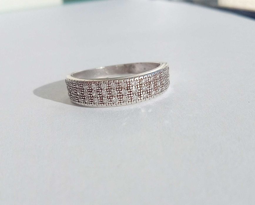 Кільце кольцо з каменями, розмір 18, Срібло 925 проби