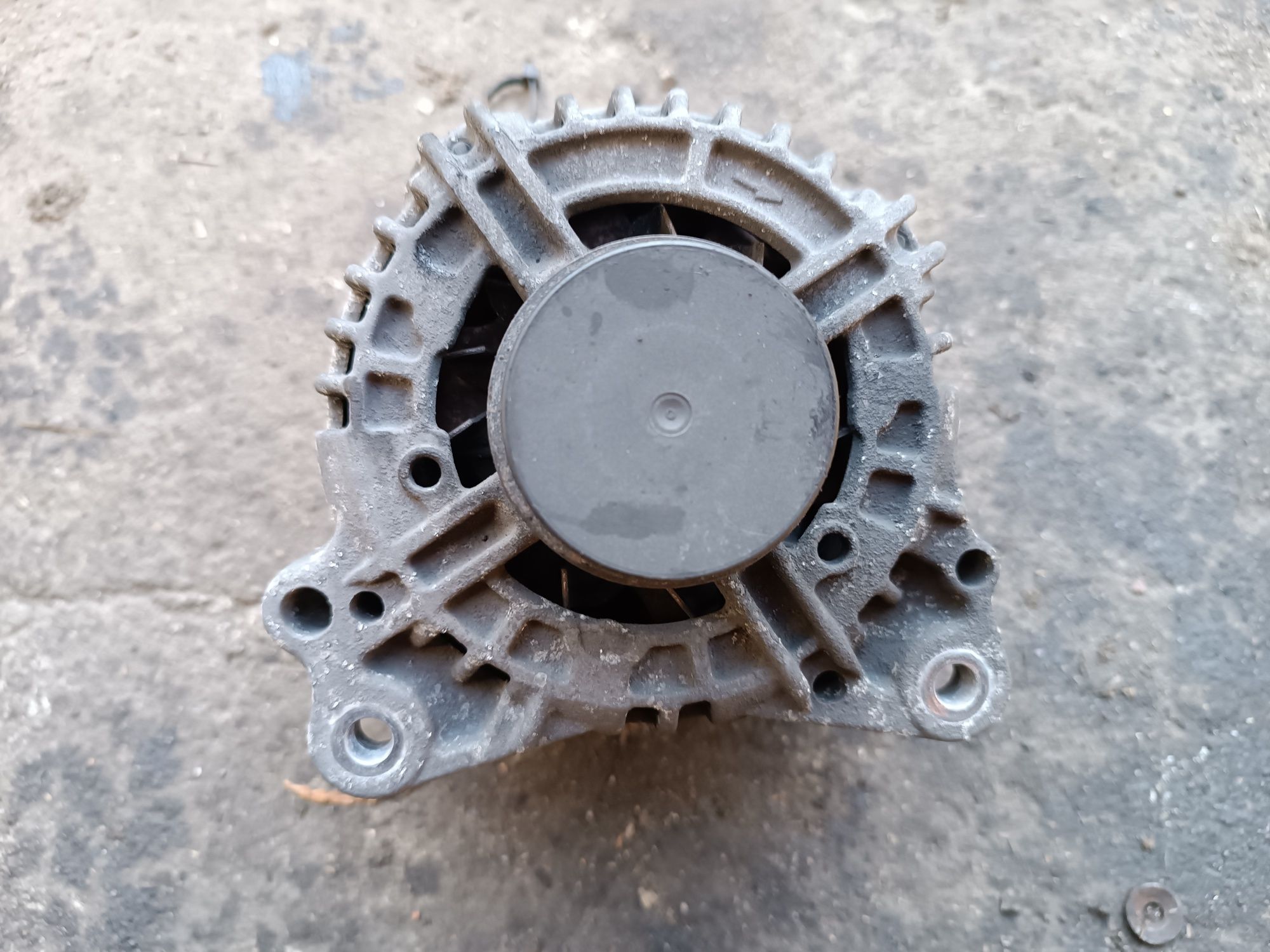 Alternator VW passat B5 fl A6 C5 superb a4 b6 1.9tdi 130km 120a awx