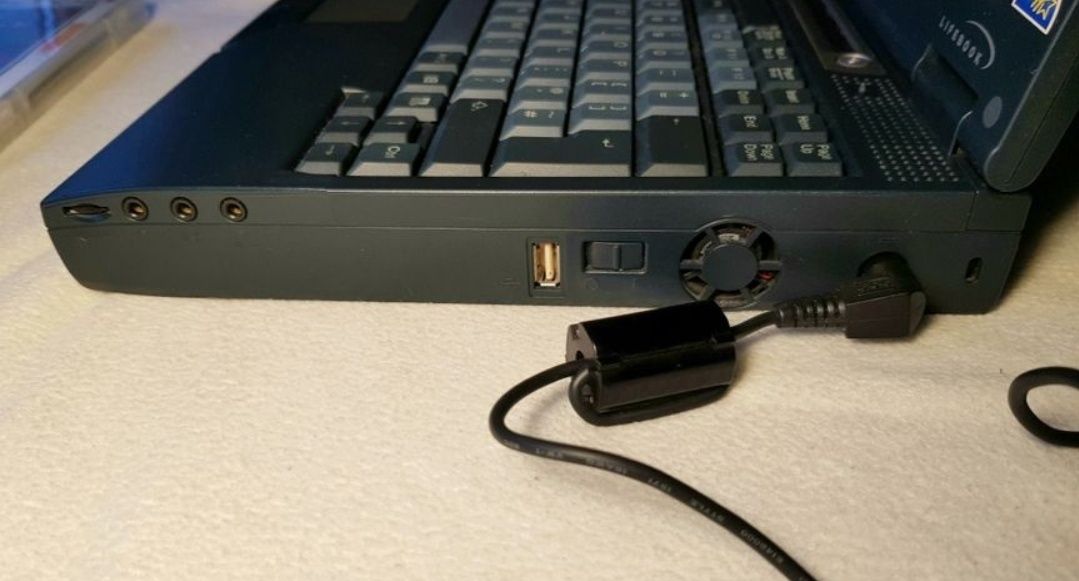 Fujitsu lifebook e330/ 1998r./ unikat/ DUŻY zestaw/ Retro/ Win98